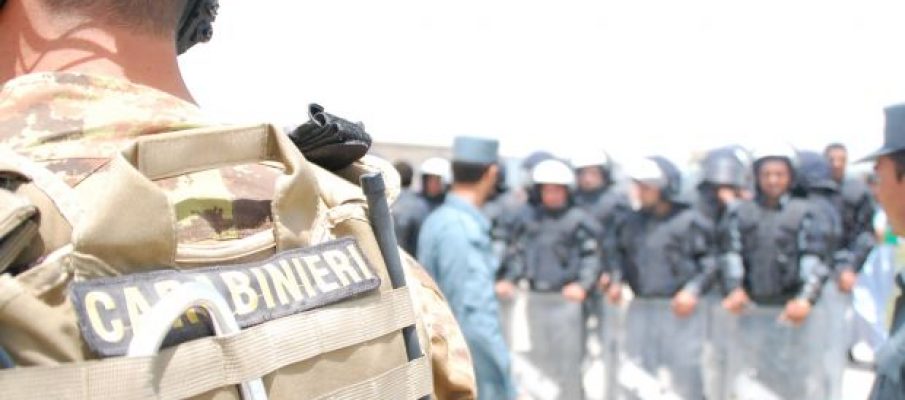 cc_addestramento_polizia_afgana_3 L’Italia che sprofonda nel pantano afghano