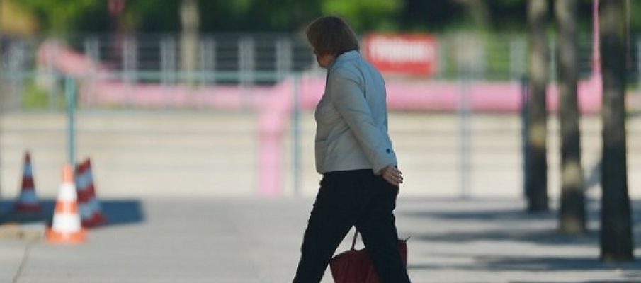 Der Urlaub von Bundeskanzlerin Merkel ist vorbei La sindrome anti-Germania